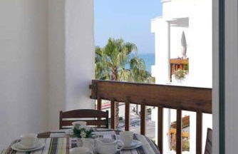 MARICEL Apartment - En la playa - Photo 15