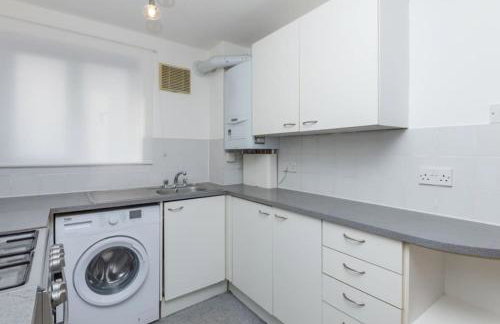 Bright, Nice Interior, Close to the City, 2 Bedroom Apartment - Foto 13