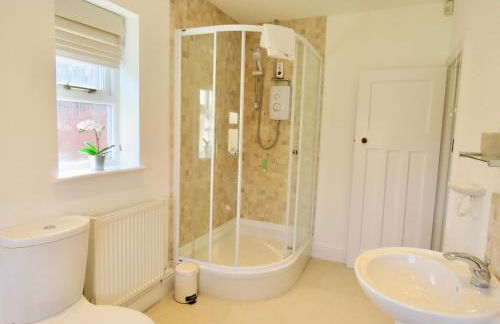 Lyndale House - Exclusive use, self catering, fpventures Stroud - Foto 33