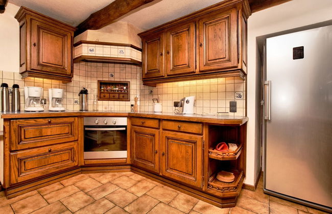 Fine Group House With Sauna Garden - Photo 14