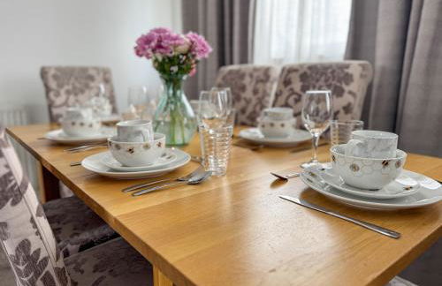 Cosy 3BR Flat With Free Parking Near Marina - Foto 31