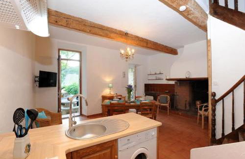 Charming Holiday Home in Tautavel with Balcony - Photo 75