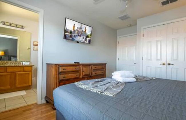 Cozy 3 BR w Private Pool - Foto 32