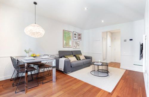 Aspasios Paseo de Gracia Apartments - Photo 50