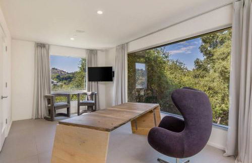 Spacious 4BR Retreat with Private Pool, Pool Table and Fast Wi-Fi Sleeps 9 Quiet Clinton Location - Foto 7