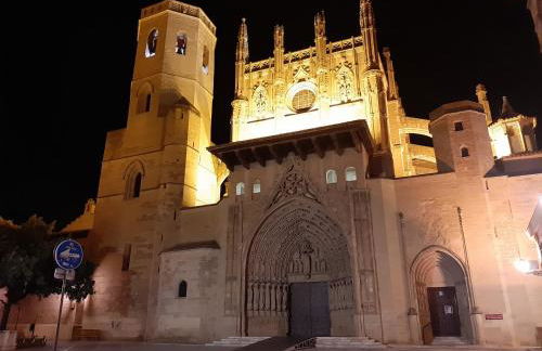 50 m de la plage! Proche du centre ville! Piscine! Vue sur mer et montagnes! Wifi! 2 vélos à disposition! - Photo 64