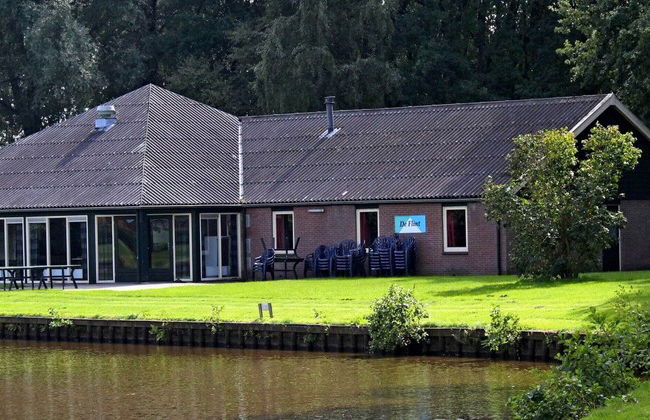 Well Furnished Home for Groups with Dishwasher near Water - Foto 24