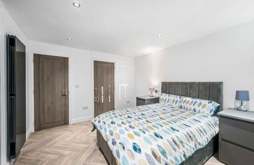 Sea View Luxury Apartment 3 bedrooms Free Parking - By Coast Apartments - Photo 10