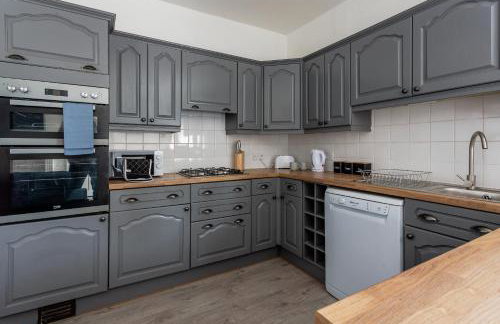 Gateshead 4 BR Home for Serenity Stay - Foto 6