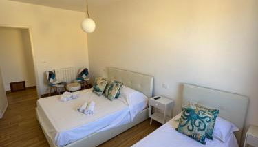 Made In Sicilia -IN CENTRO, ARIA CONDIZIONATA e NO ZTL- CITY CENTRE, AIRCON and NO LTZ - Foto 4, towels