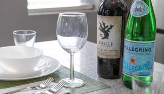 Modern Guesthouse w Private Patio and Hot Tub - Foto 5