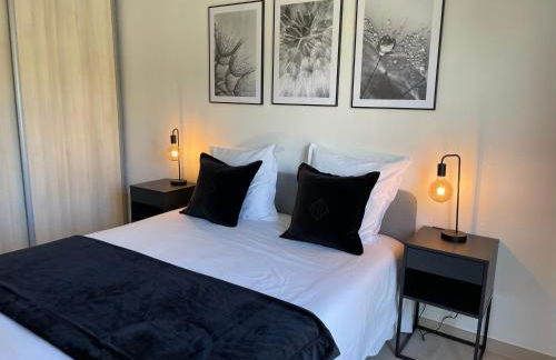 Domaine D'Ahmosis, modern 2 bedrooms refurbished apartment, f3 moderne fraichement rénové - Foto 9