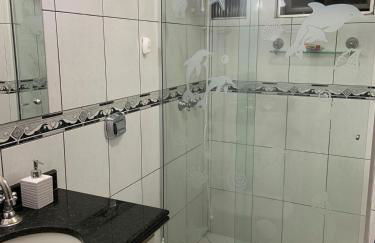 Apto 2 quartos, centro, garagem, ar condicionado - Foto 22