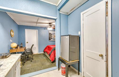 Centrally Located North Little Rock Studio with Yard - Foto 14