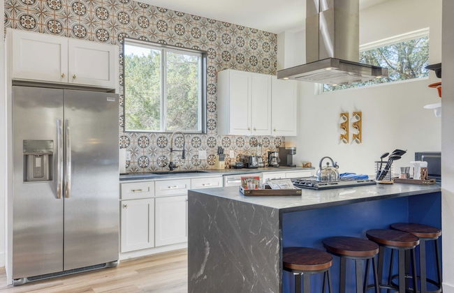 Pool, Hot Tub, Game Room, Fire Pit Luxe & Private 4bdr Maverick by Avantstay - Foto 15