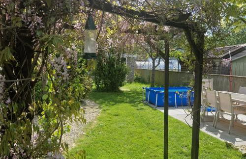 South Coast New Forest Holiday Home-4 Bed-Sleeps 8-Spacious-Parking-EV Dock-Large Garden-Playground-Great for Families-Groups-Professionals - Foto 32