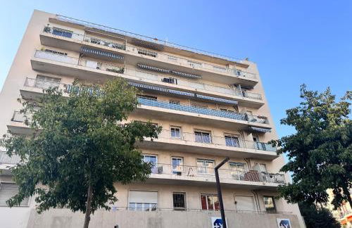 Appartement moderne 3 pièces climatisé avec balcon, plage à 2 min - Foto 9