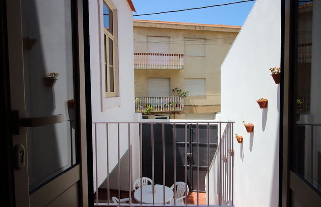 Old Town House in Figueira da Foz Near Beach - Photo 36