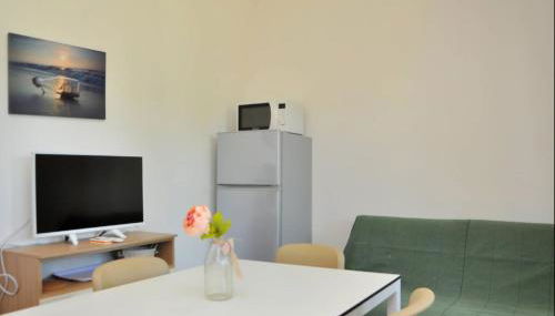 Cozy Flat With Terrace and Lift - Beahost - Foto 5