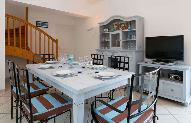 Luxurious Villa With a Dishwasher, Only 3.5km From the Beach - Photo 37