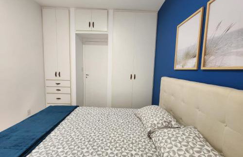 Charmoso apartamento perto da praia - Foto 9