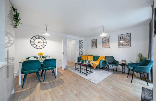 Luxury 5 Bed House - Free Parking - Perfect For Contractors & Families - Foto 8