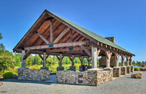 Blue Ridge Mountain Gem with Deck and Community Perks - Foto 33