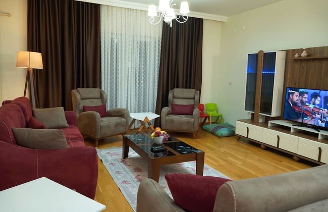 Zenofon Residence - Photo 45