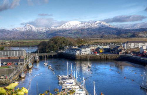 Porthmadog, Sleeps 11, 5 Bedrooms, 5 Bathrooms, Mountain Views - Photo 52
