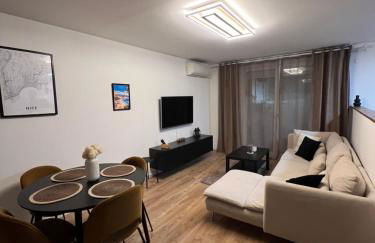 Olympie, airport, train and tram station Fully equipped for 3 peoples - Foto 15