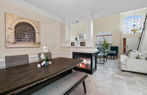 Cozy 4B 2 5B University Home King Beds Jacuzzi - Foto 3