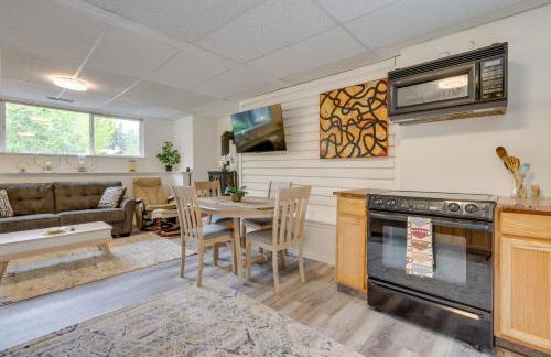 Cozy Kenmore Vacation Rental with Shared Hot Tub! - Foto 4