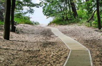 Luxe by the Lake - Pool Access - Photo 80