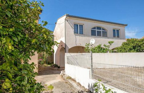 3 Bedroom Gorgeous Home In Tustevac - Foto 2