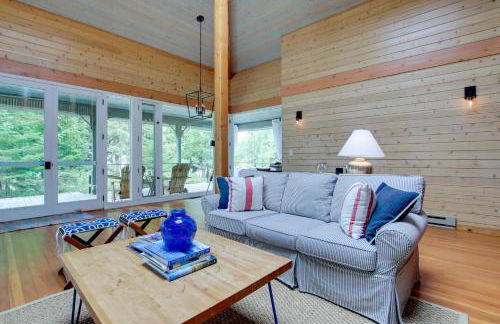 Serene Washington Island Getaway with Private Beach! - Photo 5