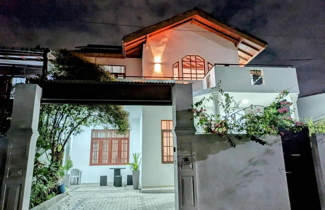 Modern Villa Retreat in Dehiwala - Foto 32