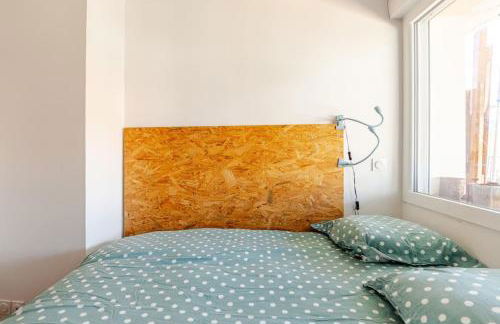 Marché des Capucins - Calme - Lumineux - Garage - Foto 7