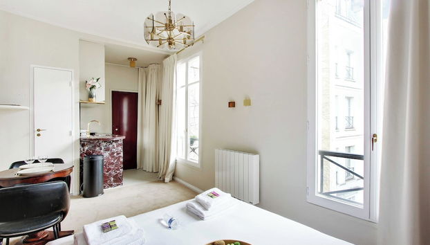 Authentic Studio - 2P - Le Marais - Foto 5, Habitación