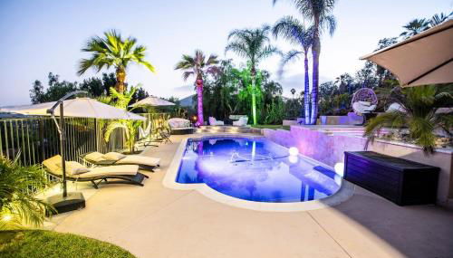 Buena Creek Vista Primary Subdivided Home with Views and Pool - Foto 4