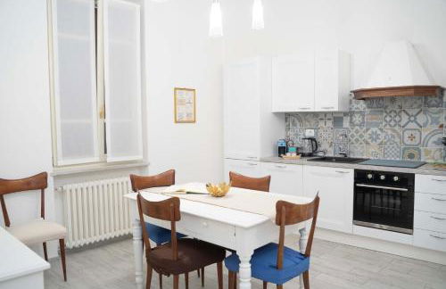 Casa Viberti, Dimora storica con vista mozzafiato sulle Langhe - Foto 25