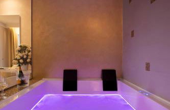 White Suite & Apartments - Foto 28