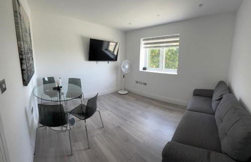 QB Stylish 2 Bedroom Apartment - Smart TV - Wifi - Parking - Foto 2