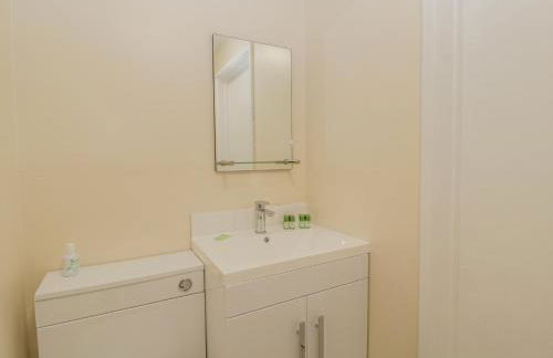 Heron's Lodge - Photo 19