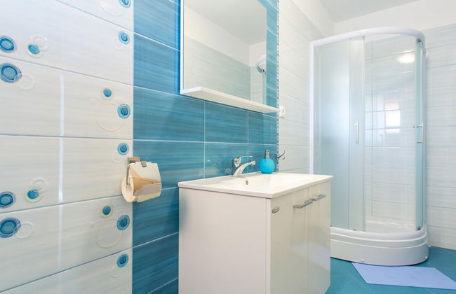 Scenic Elegant Apartments Krk With Balcony and Pool - Photo 50