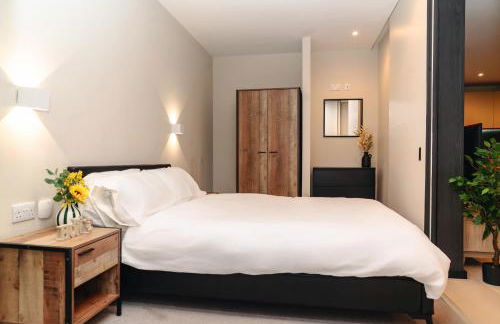 Stylish 2Bed Apartment Balcony & City View Manchester City Centre - Foto 18