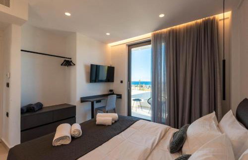 Aethra Deluxe Villa With Pool 700m From Beach - Photo 49