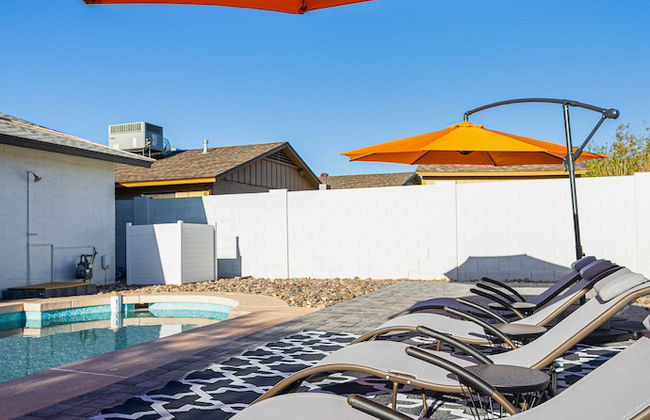 Campbell Phoenix - Foto 22