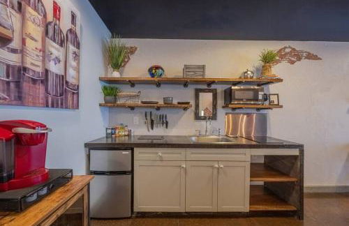 Haven at Hazel ~ Downtown Studio - Foto 22