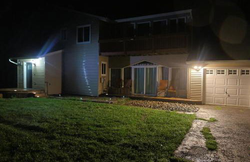 Summit Sanctuary with EV Ready Mountain Views - Foto 11