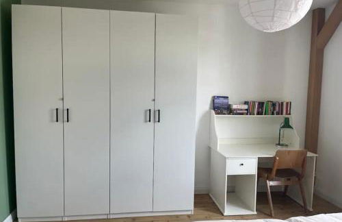 Moderne Altbauwohnung im Grünen - Foto 21